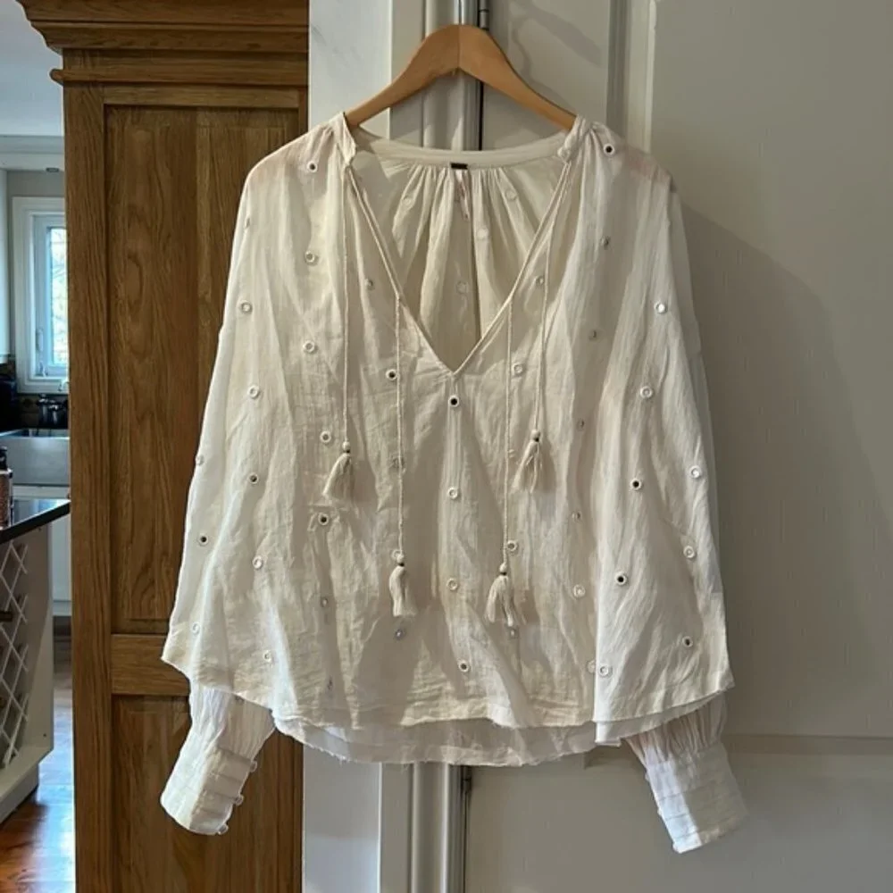 FREE PEOPLE shine bright blouse small